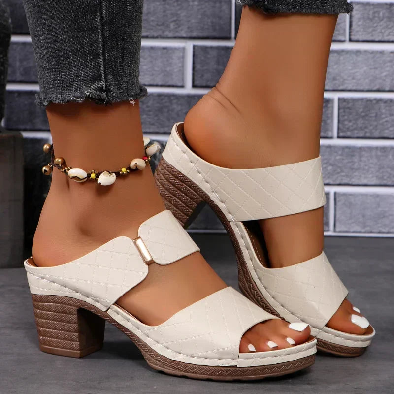 Women's Arch Support Block Heel Flat Sandals with Adjustable Straps and Cushioning