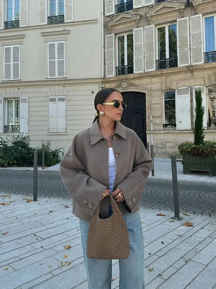 Women's Shacket with Classic Collar and Relaxed Fit
