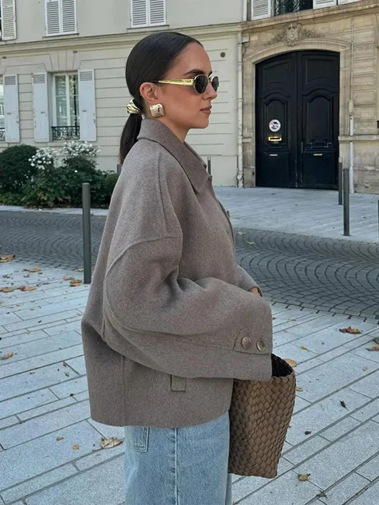 Women's Shacket with Classic Collar and Relaxed Fit