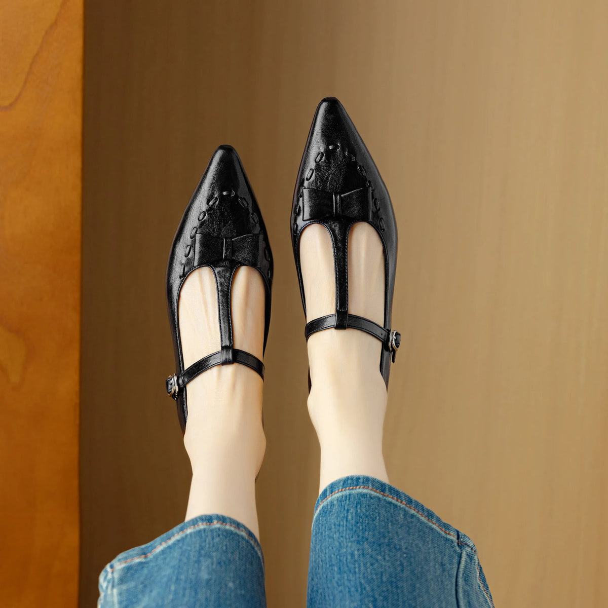 Tiara Genuine Leather Pumps