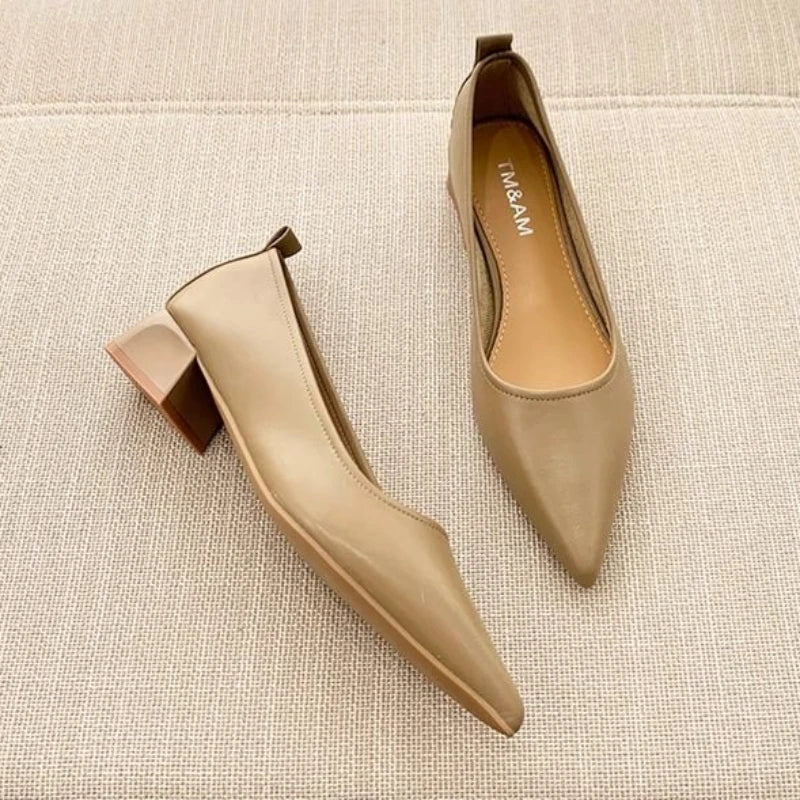 Gloret Pumps