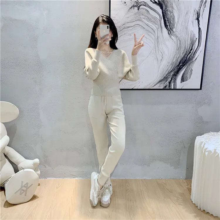 Women's Ribbed Knit Two-Piece Set with Backless Top