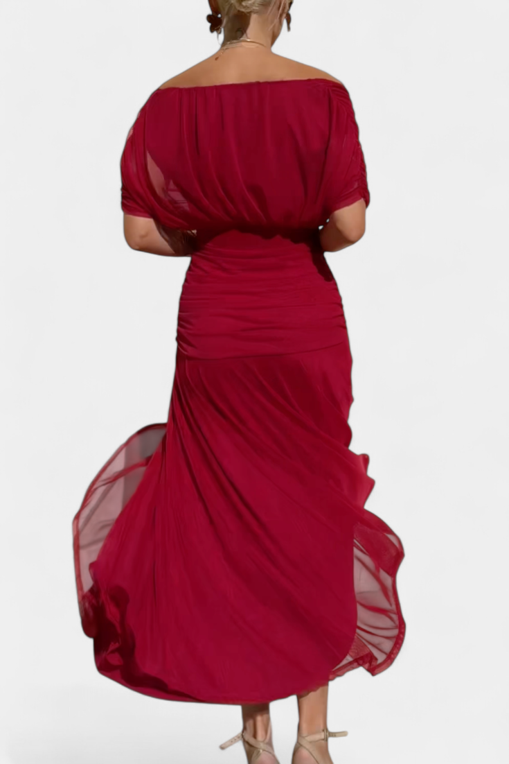 Women's Elegant Dress with V-Neckline and Pleated Waist