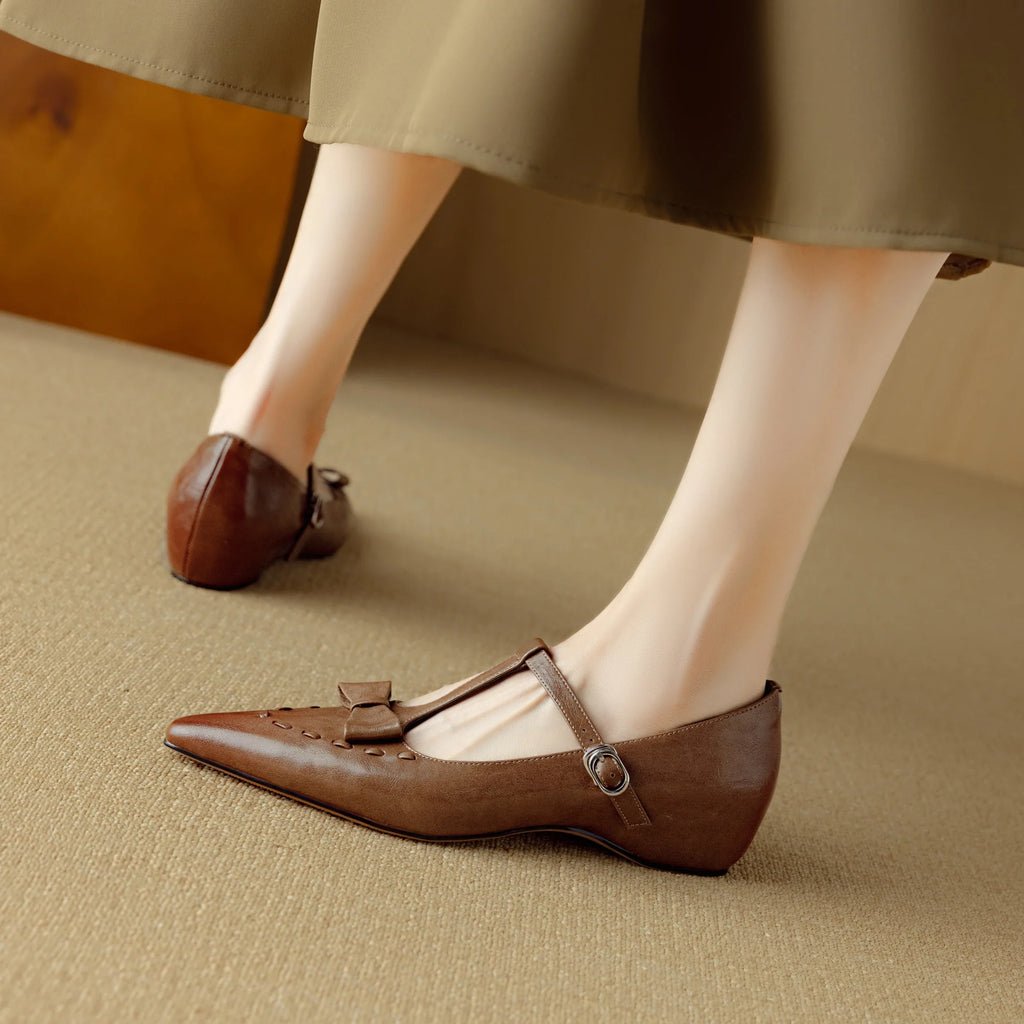 Tiara Genuine Leather Pumps