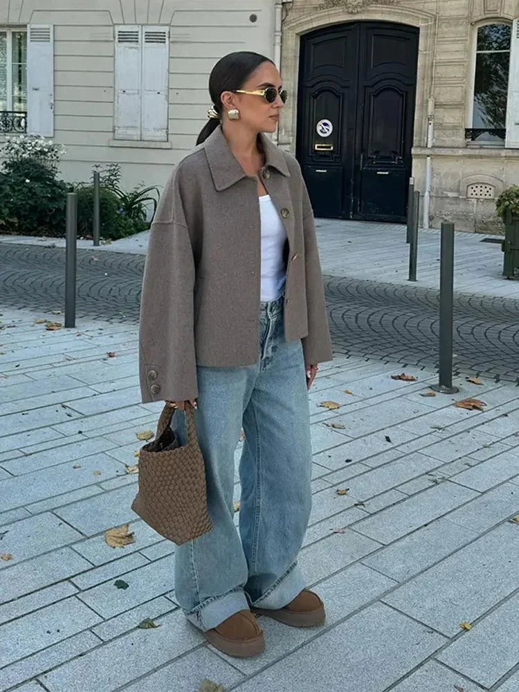 Women's Shacket with Classic Collar and Relaxed Fit