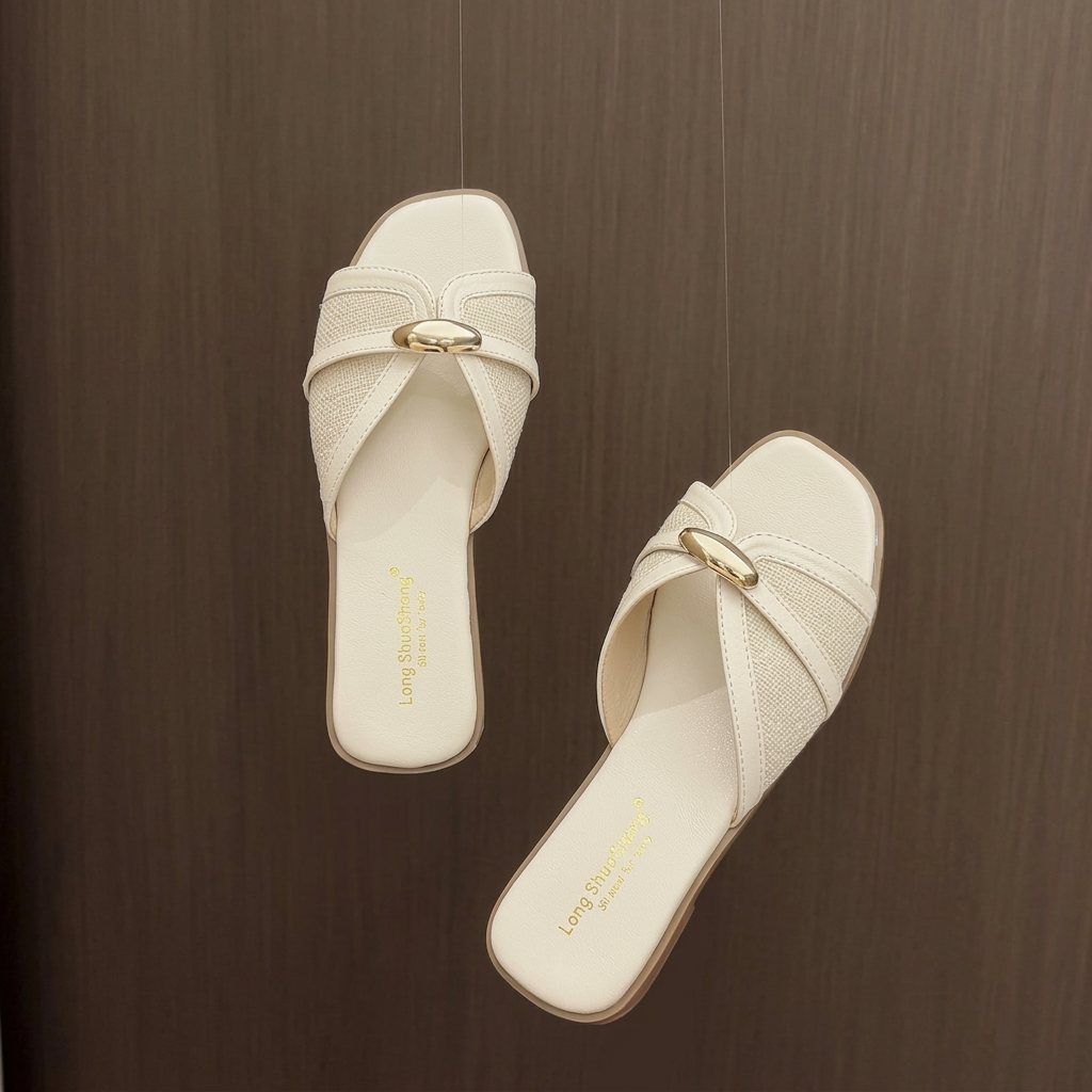 Women's Criss-Cross Buckle Flat Sandals with Breathable Upper and Comfortable Sole