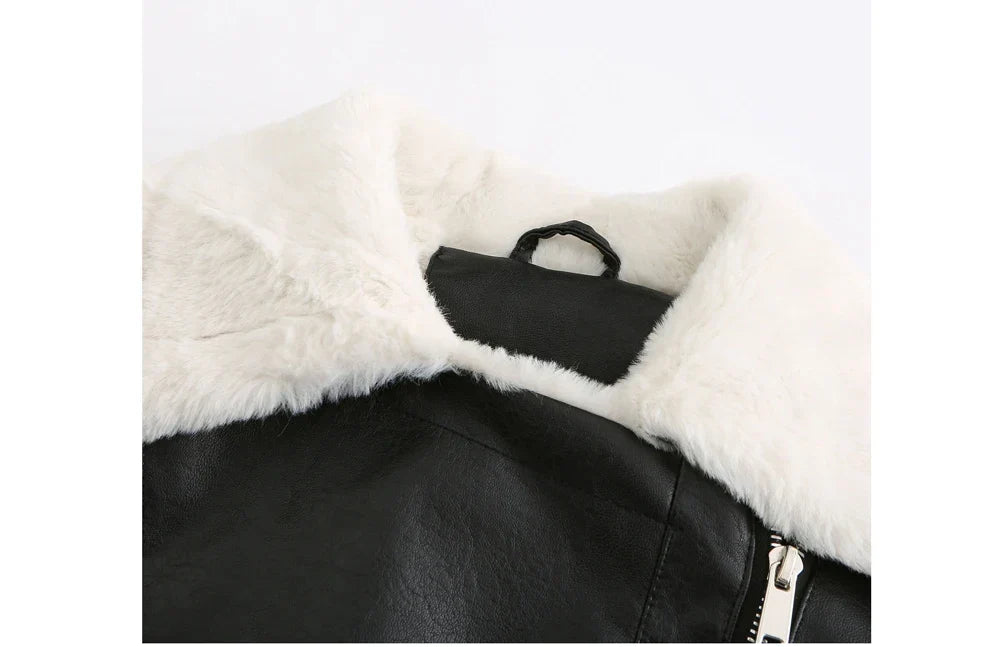 Women's Leather Jacket – Timeless Style and Durability.