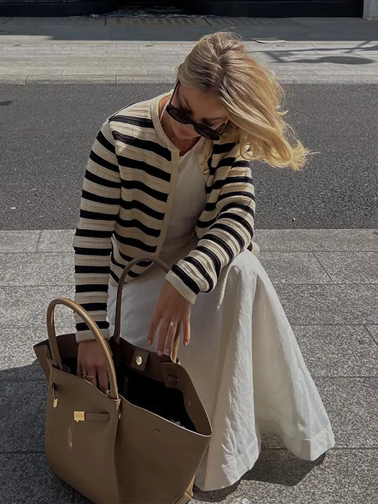 Women's Sleek Timeless Cardigan