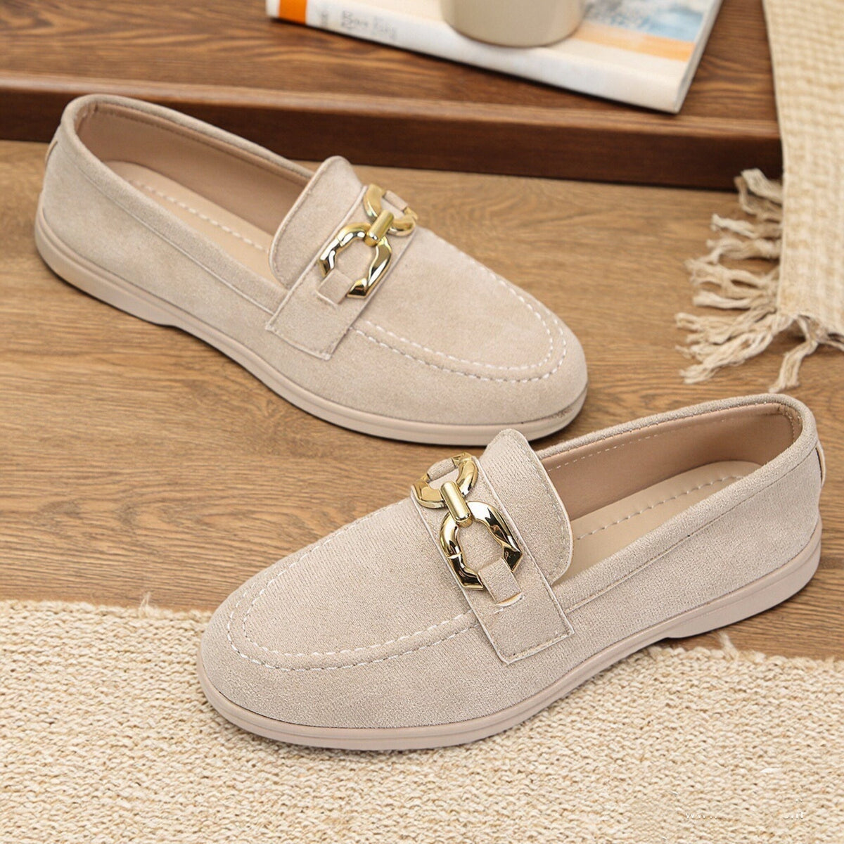 Women's Plus Size Slip-On Flat Shoes with Soft Soles and Flat Heels