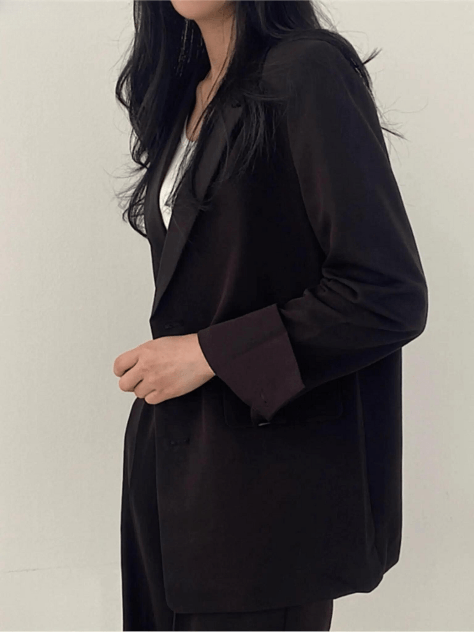 Women's Two-Piece Blazer Suit with Notched Lapel
