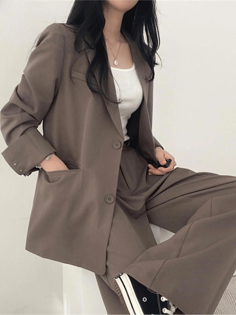 Women's Two-Piece Blazer Suit with Notched Lapel