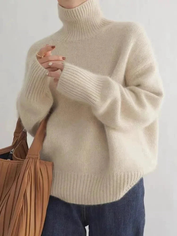 Snuggle | Casual Turtleneck Sweater