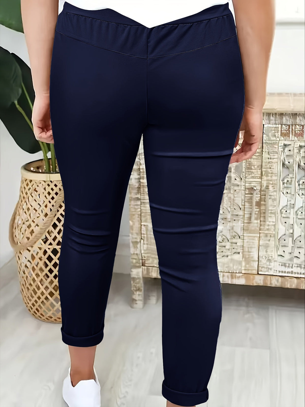 Women's Drawstring Relaxed Tapered Pants with Side Stripe