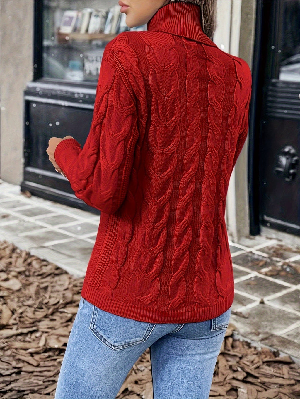 Women's Cable-Knit Turtleneck Sweater with Long Sleeves