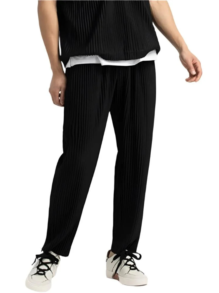 Women's pants with vertical pleats