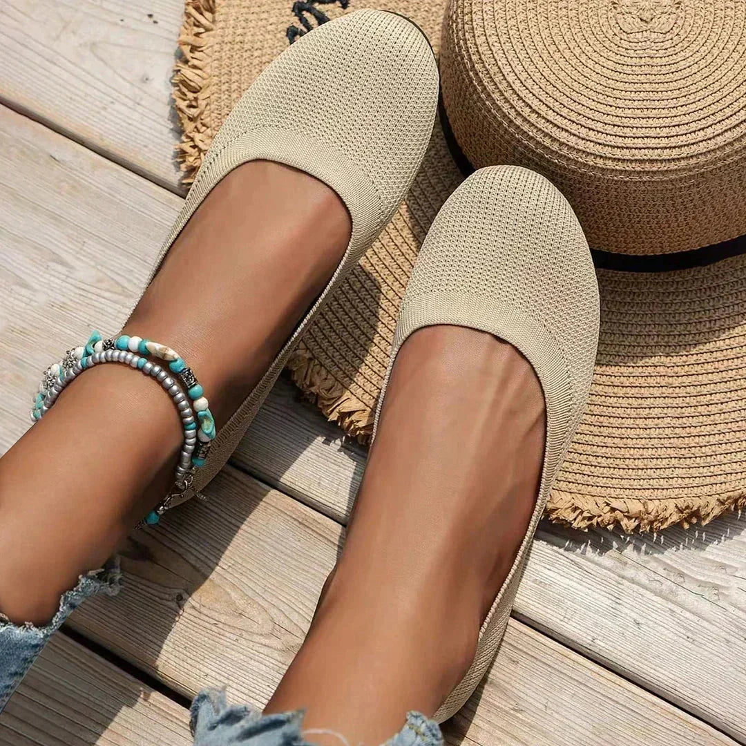 Women's Slip-On Ballet Flats with Ribbed Knit Upper