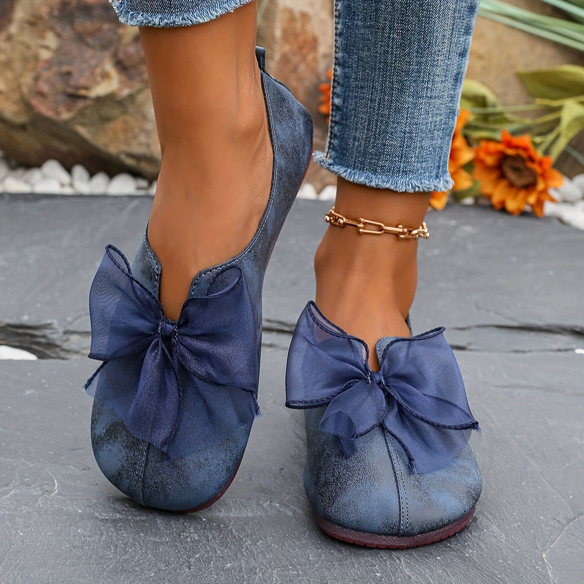 Women's Bow-Accent Slip-On Flats with Cushioned Sole