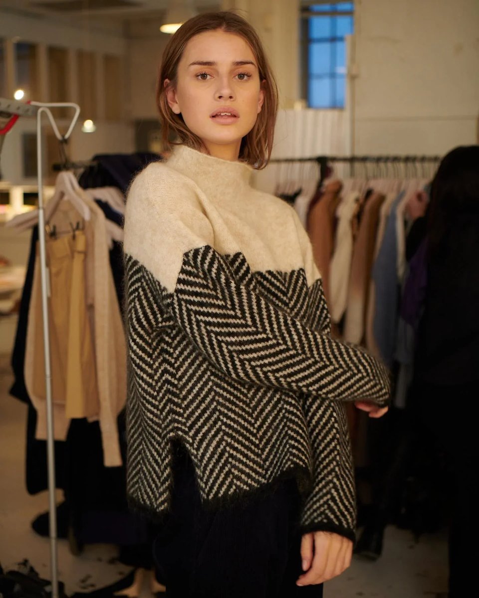 Women's Turtleneck Sweater Oversized Chevron Pattern