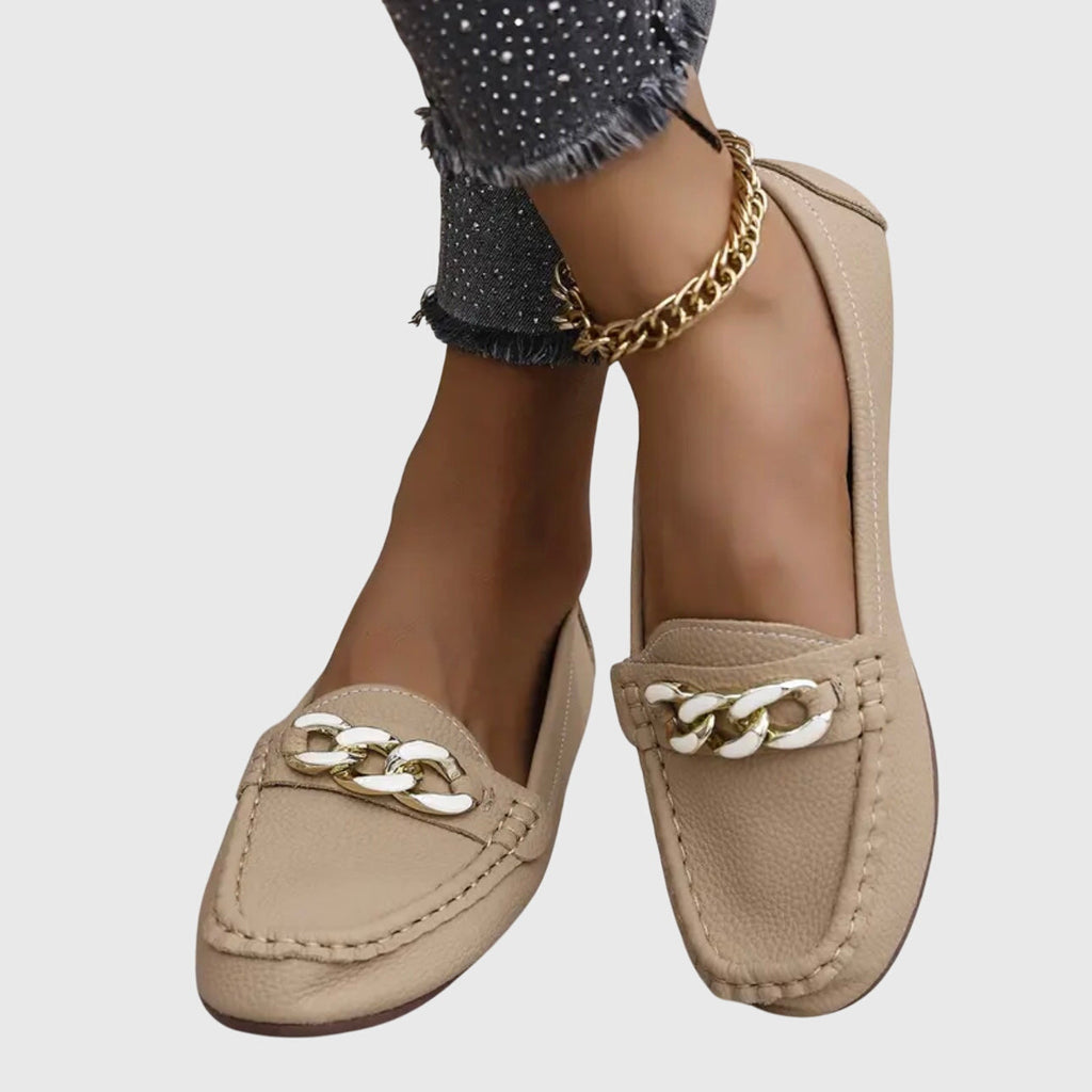 Women's Loafers with Chunky Gold Chain and Pebbled Upper Texture