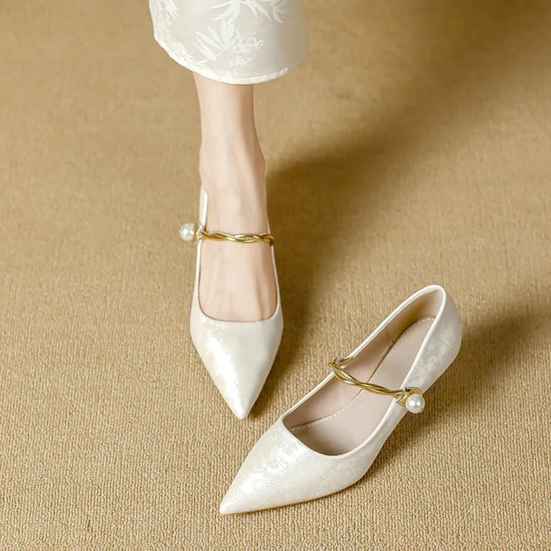 Monroe Kitten Heels