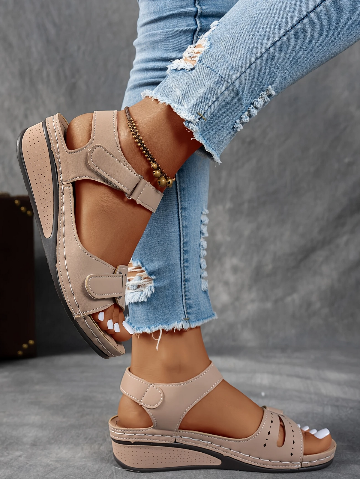 Women's Platform Cushioned Wedge Sandals with Adjustable Strap and Supportive Wedge