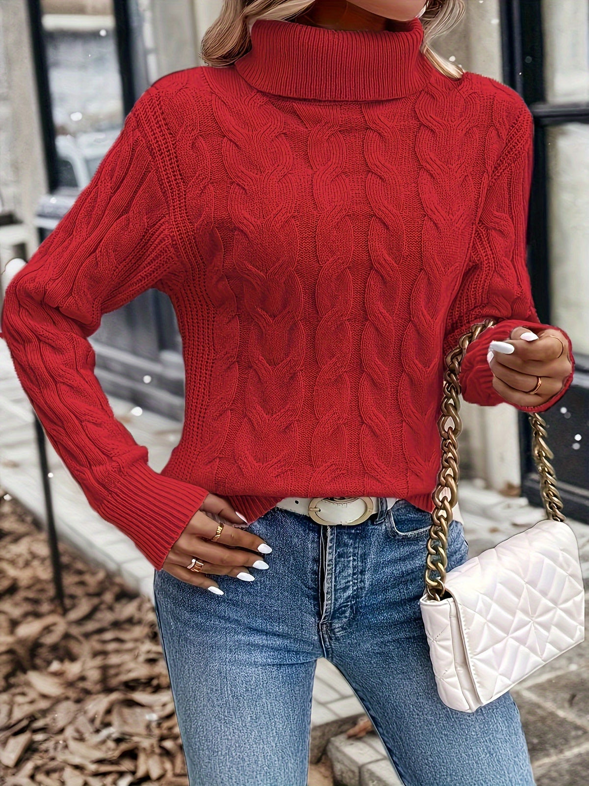 Women's Cable-Knit Turtleneck Sweater with Long Sleeves