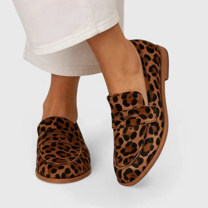 Flixie | Elegant Loafers
