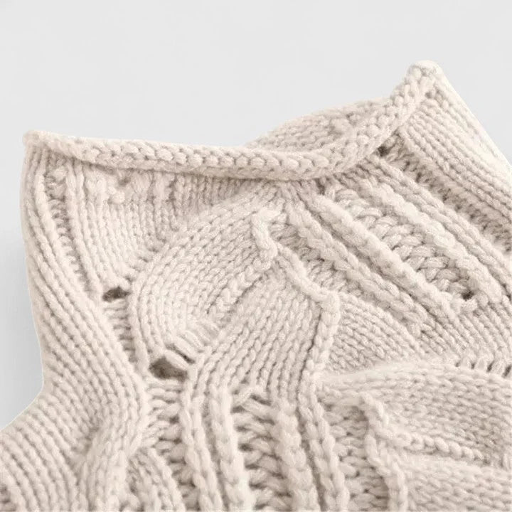 Women's elegant roll neck cable knit sweater