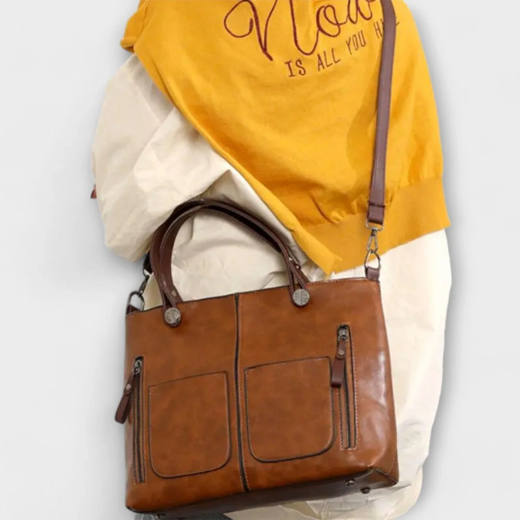 Elegant leather bag
