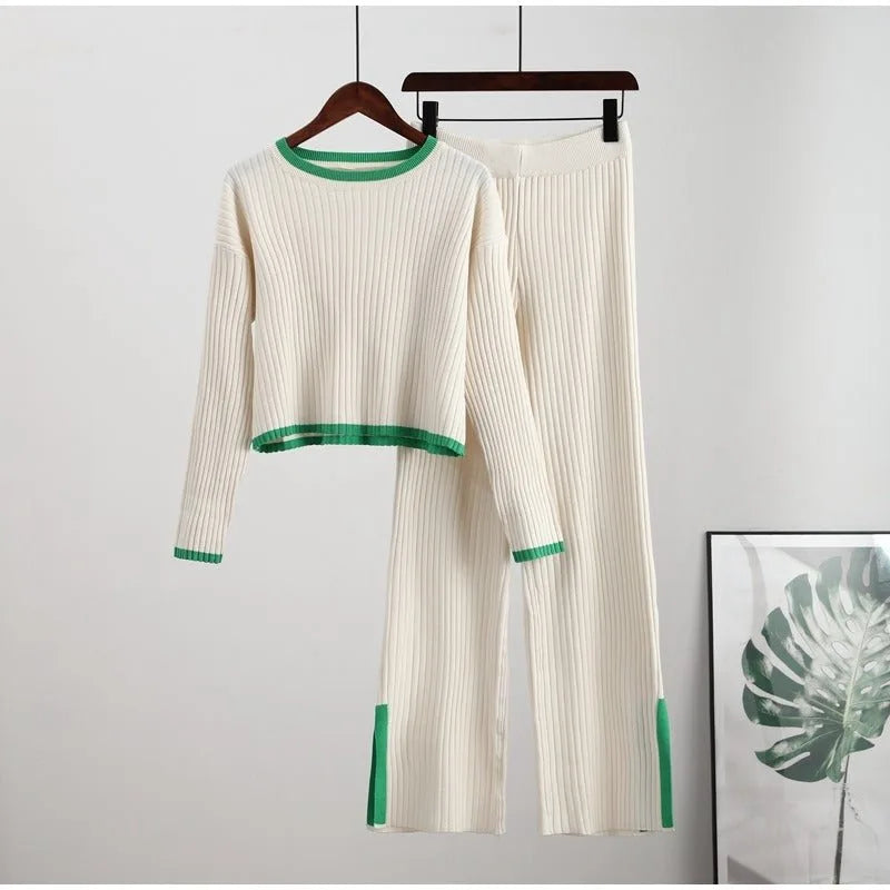 Knitted Two-Piece Set – Stylish & Comfortable