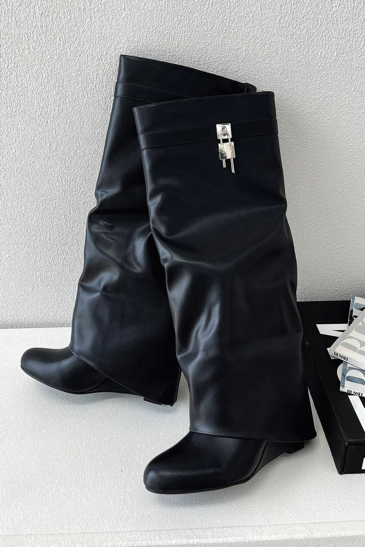 Women's Black Knee-High Boots