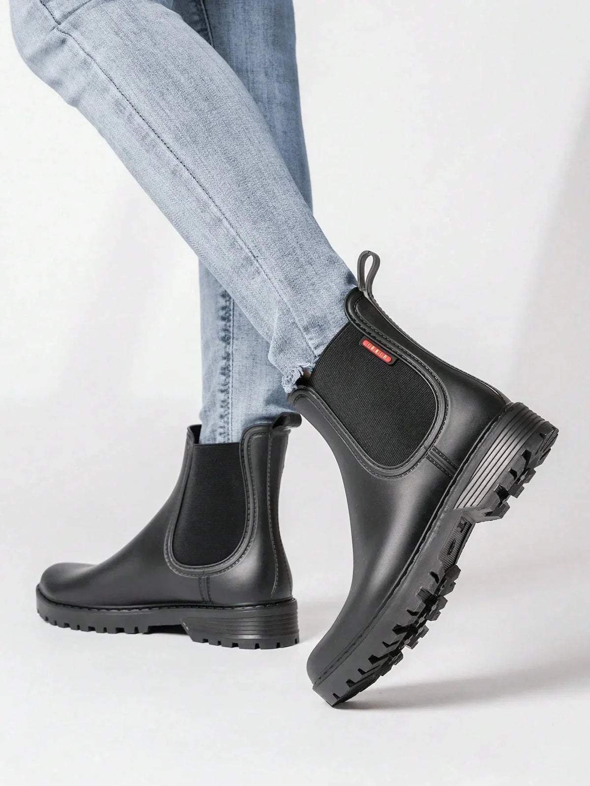 Women's chelsea boots with elastic side gussets