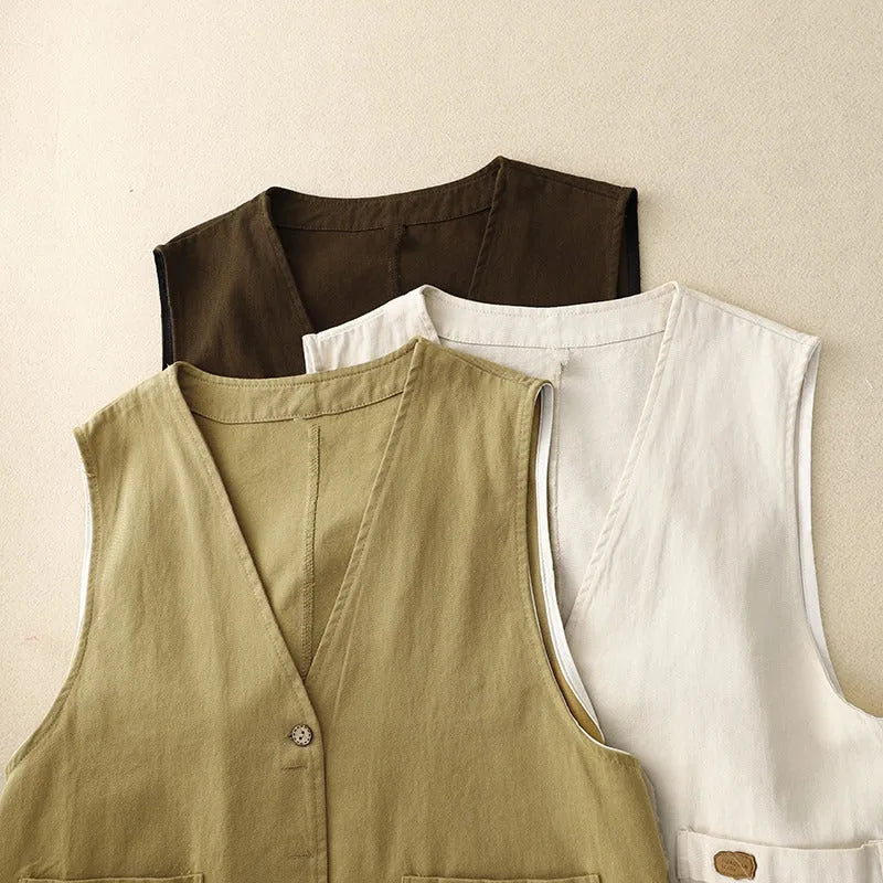 Women's cotton button-front v-neck cropped jacket with patch pockets