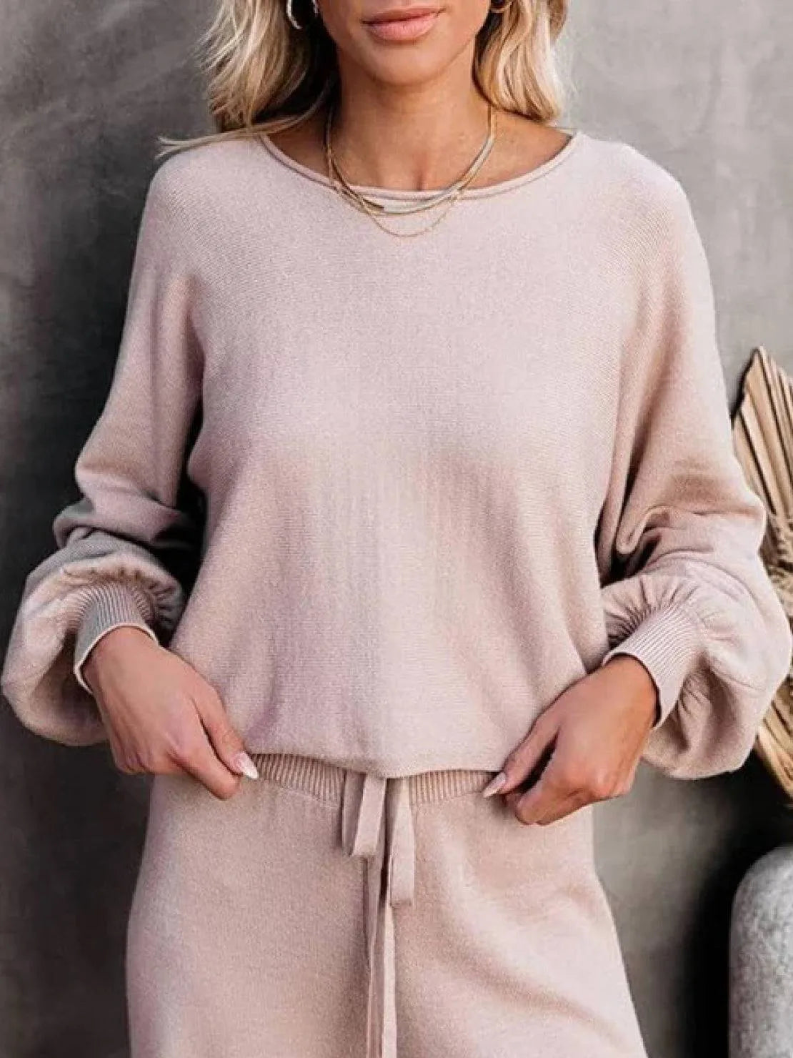 Women's Cropped Sweatshirt and Wide-Leg Pants Lounge Set