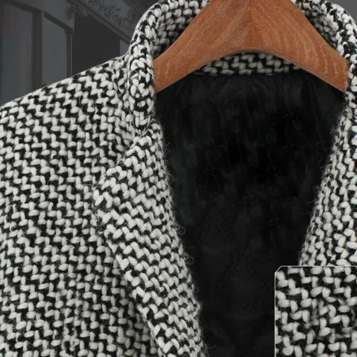Women's houndstooth tweed button-front wool coat with quilted lining in black