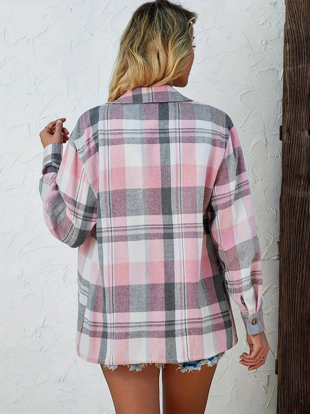 Women's Oversized Plaid Flannel Button-Down Shirt