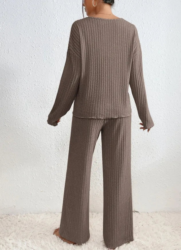 Women's ribbed v-neck two piece set with wide leg pants