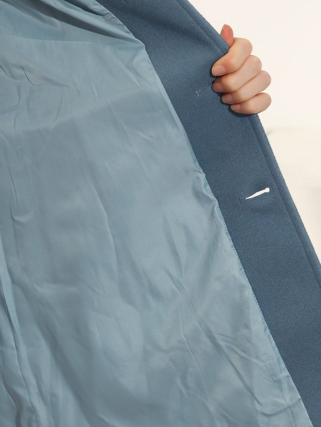 Aino | Fit-and-Flare Trench Coat with Lapel Collar for Women