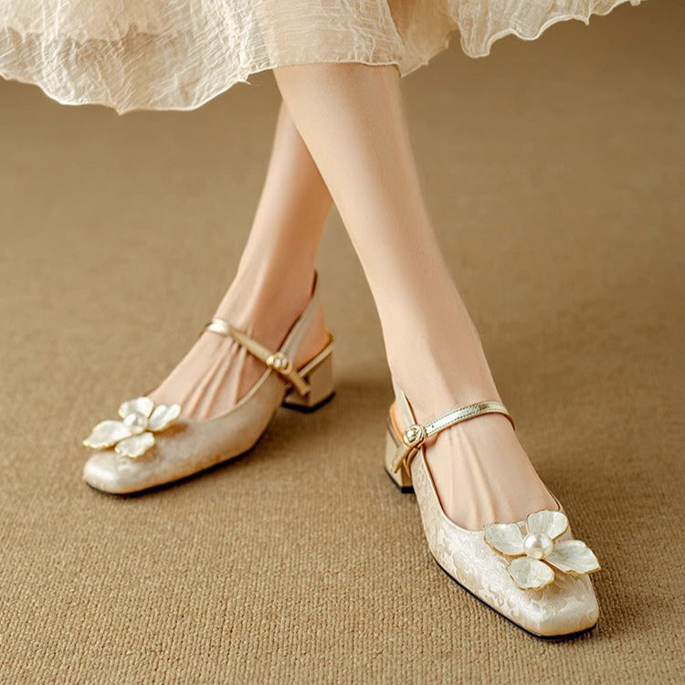 Women's Floral Mary Jane Pumps with Jacquard Upper and Adjustable Strap