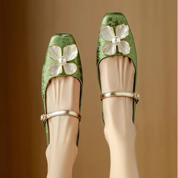 Women's Floral Mary Jane Pumps with Jacquard Upper and Adjustable Strap