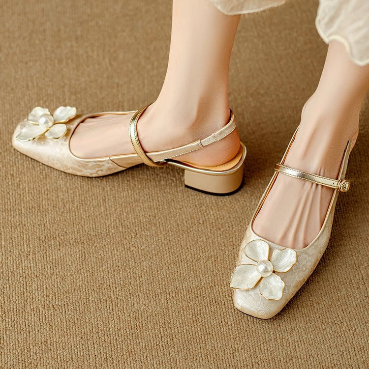 Women's Floral Mary Jane Pumps with Jacquard Upper and Adjustable Strap