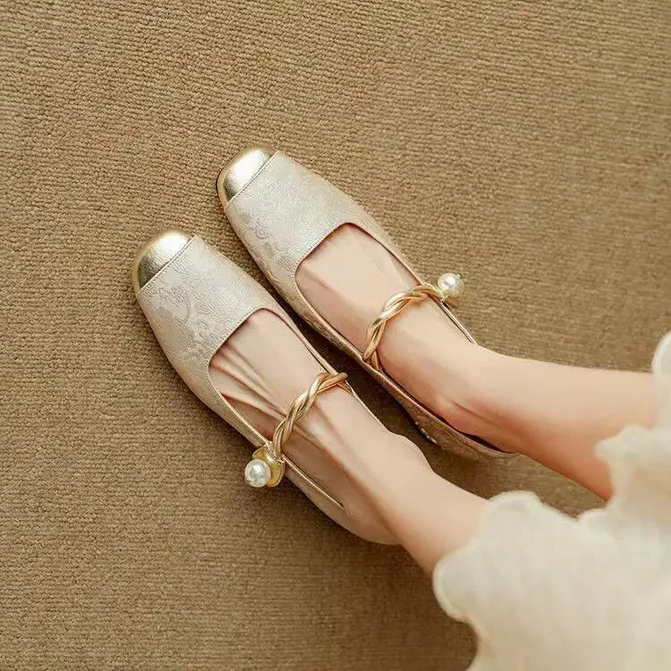 Women's Mary Jane Shoes with Pearl Strap and Glitter Block Heel