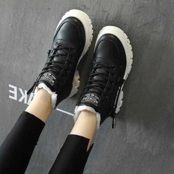 Hester | Fleece-Lined Winter Boots with Lace-Up Closure for Women