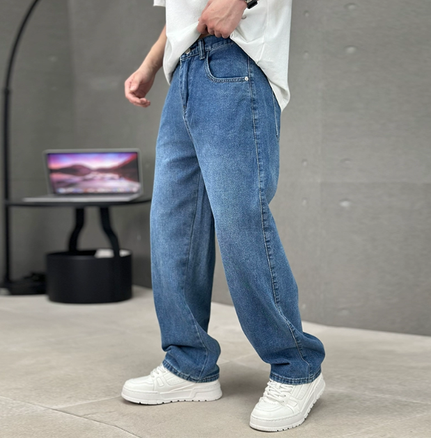 Men's Straight Leg Jeans, Five-Pocket Design, Full Length