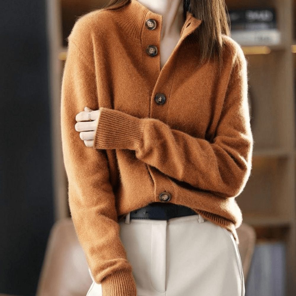Kristel | Ribbed Knit Cardigan with Button-Up for Women