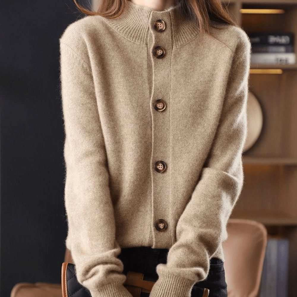 Kristel | Ribbed Knit Cardigan with Button-Up for Women