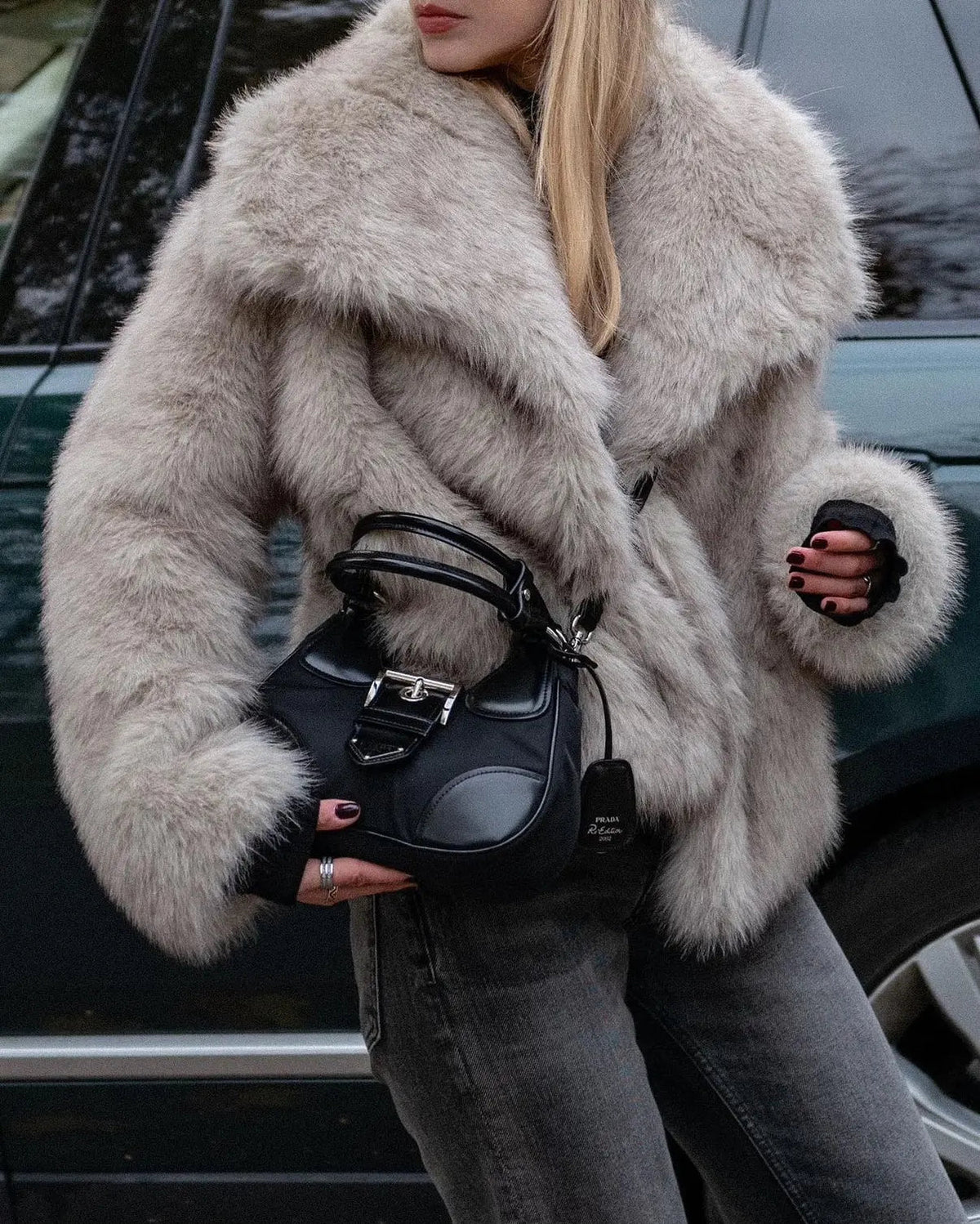 Women's Cropped Faux Fur Jacket with Wide Collar