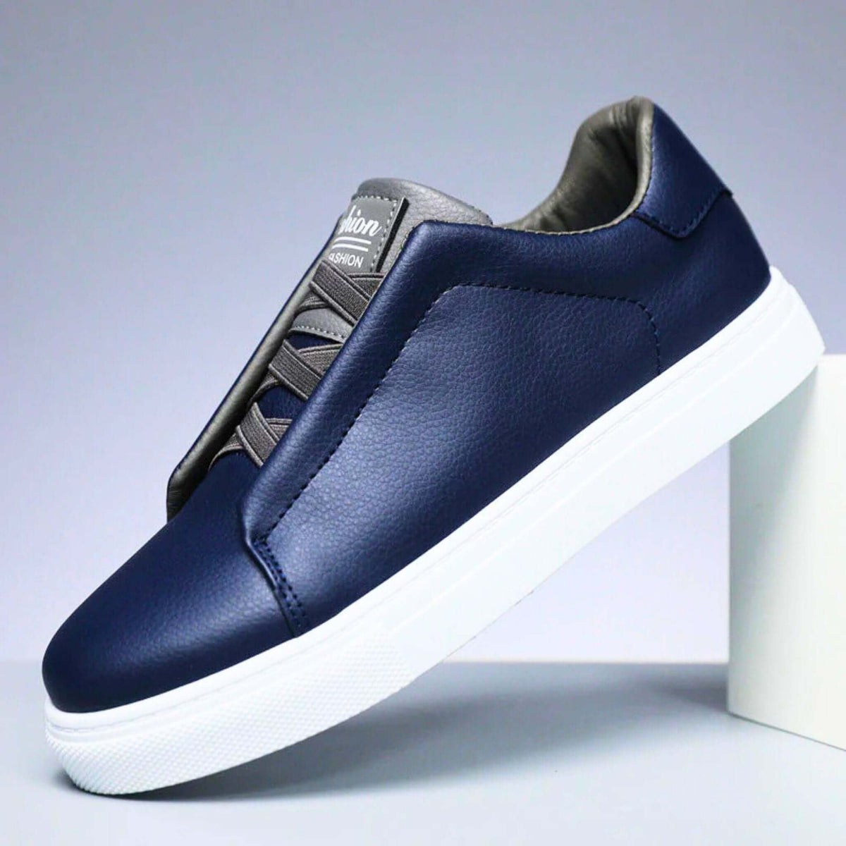 Unisex Low-Top Lace-Up Sneakers, Contrast Rubber Sole