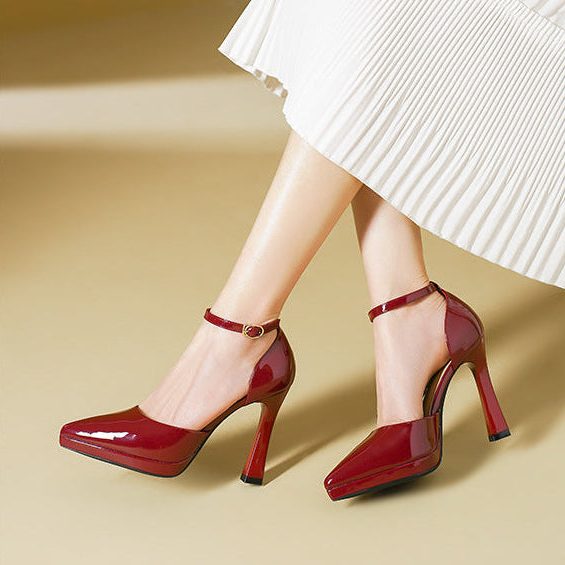 Marcelline | Block Heel Pumps with Pointed Toe and Ankle Strap for Women
