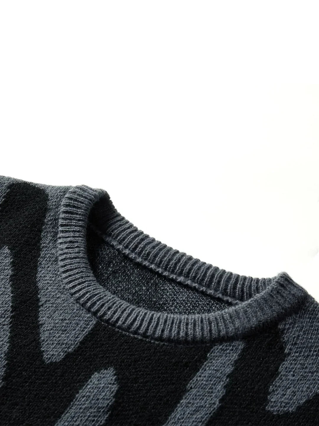 Men's Abstract Pattern Knit Sweater, Crew Neck, Long Sleeves